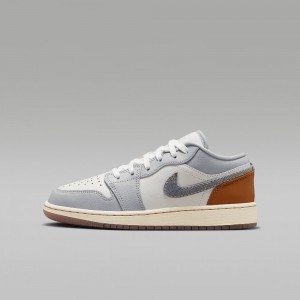 Nike Air Jordan 1 Low SE Schoenen Kinderen Grijs Wit Nederland | 793465-DFY