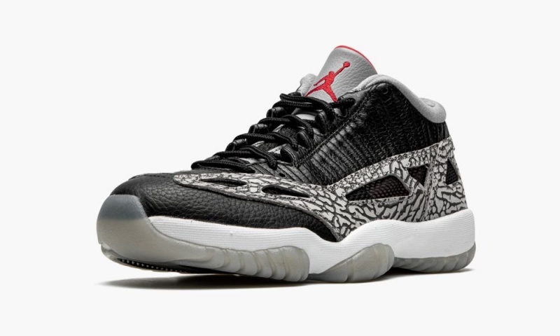 Nike Air Jordan 11 Low IE 'Black Cement' Schoenen Heren Zwart Grijs Nederland | 293076-FHI