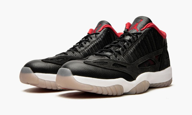 Nike Air Jordan 11 Low IE 'Bred 2021' Schoenen Heren Zwart Wit Rood Nederland | 596234-ITL