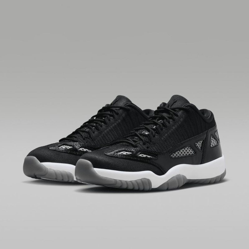 Nike Air Jordan 11 Retro Low IE Schoenen Heren Zwart Wit Zwart Nederland | 203814-EKB
