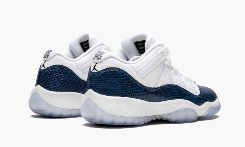 Nike Air Jordan 11 Retro Low LE GS 'Blue Snakeskin' Schoenen Kinderen Zwart Donkerblauw Nederland | 975634-MHQ