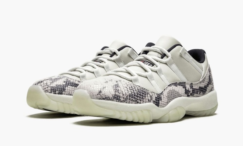 Nike Air Jordan 11 Retro Low 'Snakeskin Light Bone' Schoenen Heren Lichtbeige Rood Zwart Nederland | 238791-NCB