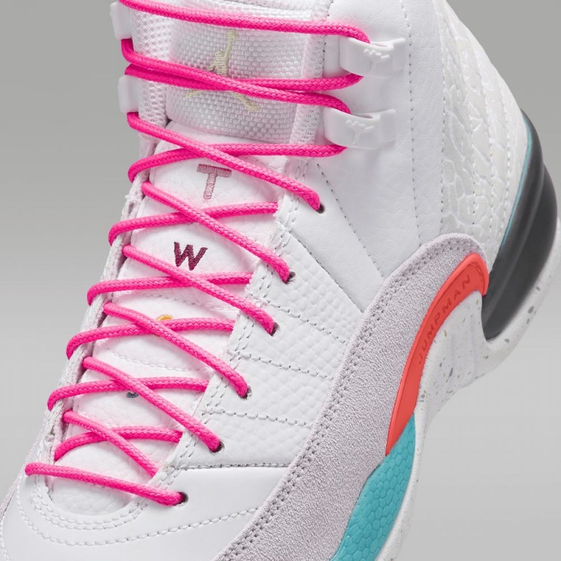Nike Air Jordan 12 Retro Schoenen Kinderen Wit Roze Nederland | 678213-ZEL