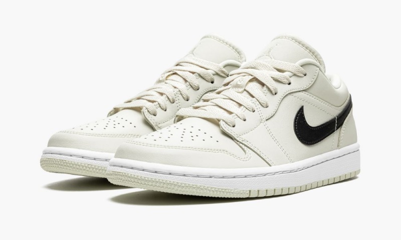 Nike Air Jordan 1 Low 'Coconut Milk' Schoenen Dames Zwart Wit Nederland | 830546-ZVH