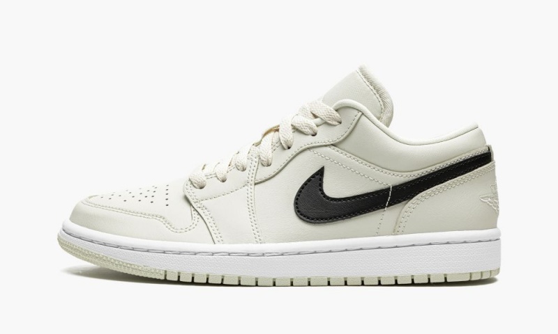 Nike Air Jordan 1 Low \'Coconut Milk\' Schoenen Dames Zwart Wit Nederland | 830546-ZVH