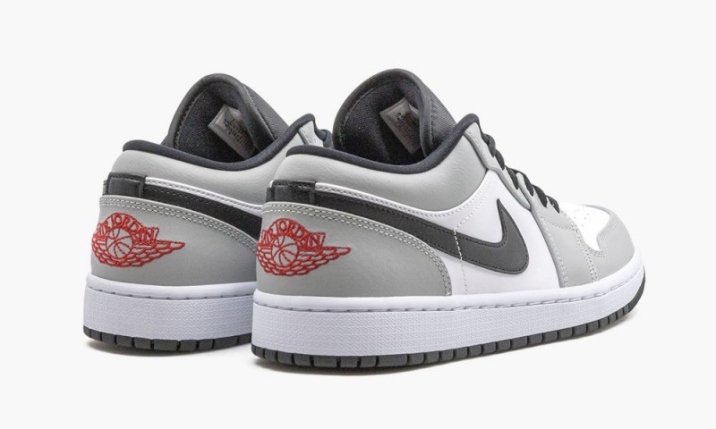 Nike Air Jordan 1 Low 'Light Smoke Grey' Schoenen Heren Grijs Rood Wit Nederland | 908726-KQE