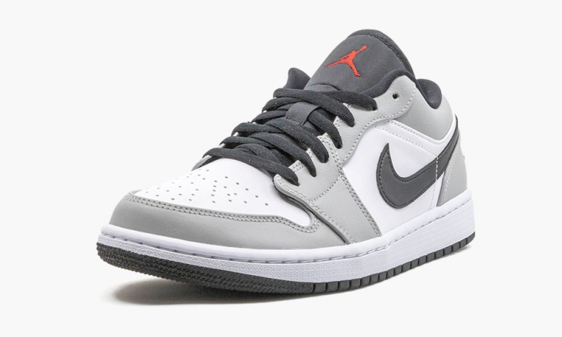 Nike Air Jordan 1 Low 'Light Smoke Grey' Schoenen Heren Grijs Rood Wit Nederland | 908726-KQE
