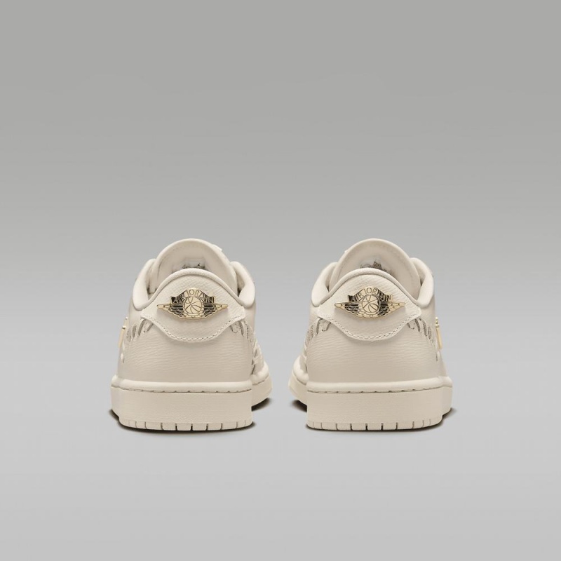 Nike Air Jordan 1 Low Method of Make Schoenen Dames Lichtbruin Metal Goud Nederland | 025786-VYZ