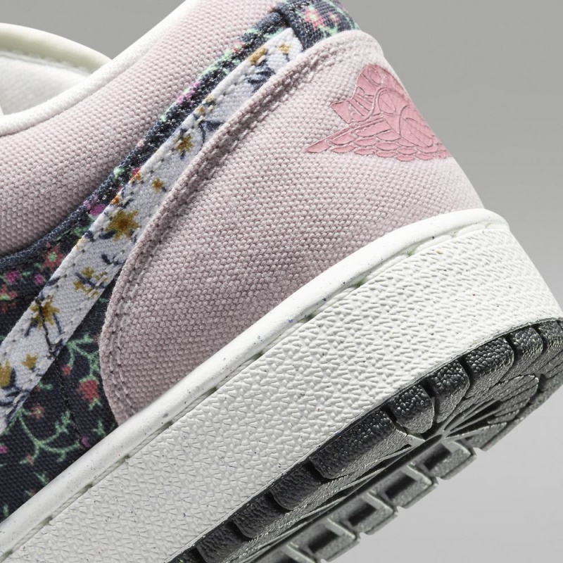 Nike Air Jordan 1 Low SE Schoenen Kinderen Bloemen Wit Roze Nederland | 843501-UOH
