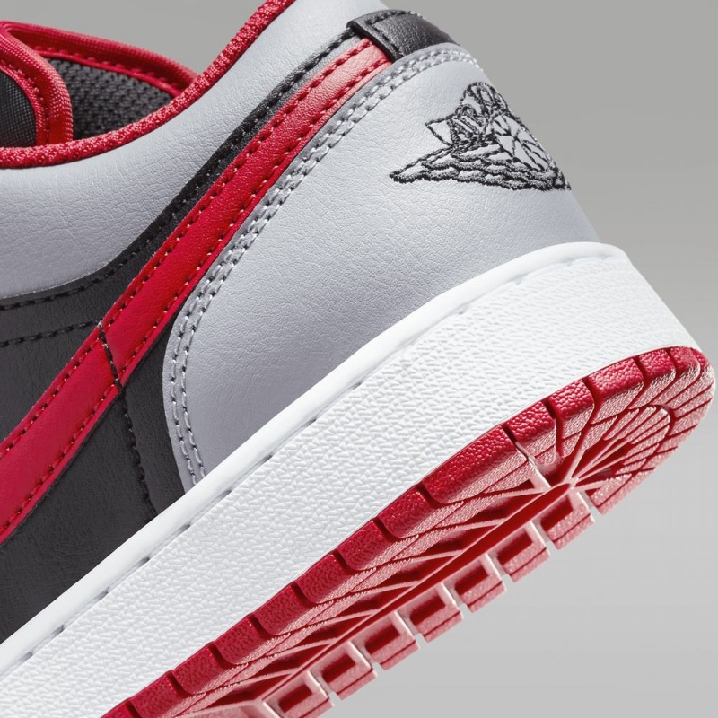 Nike Air Jordan 1 Low Schoenen Kinderen Grijs Zwart Rood Nederland | 621538-SIJ