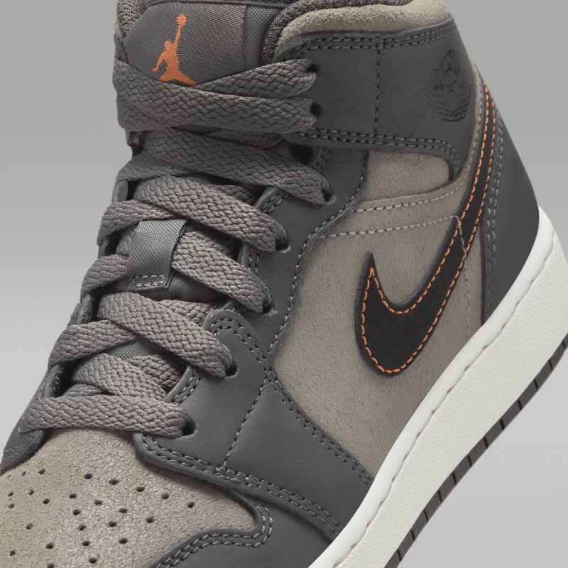 Nike Air Jordan 1 MID SE Schoenen Kinderen Grijs Nederland | 958210-PWH