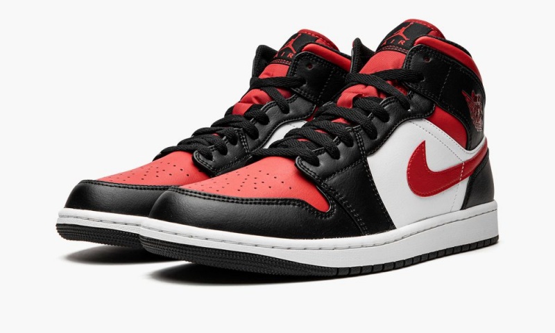 Nike Air Jordan 1 Mid 'Bred Neus' Schoenen Heren Wit Zwart Rood Nederland | 157096-IYF