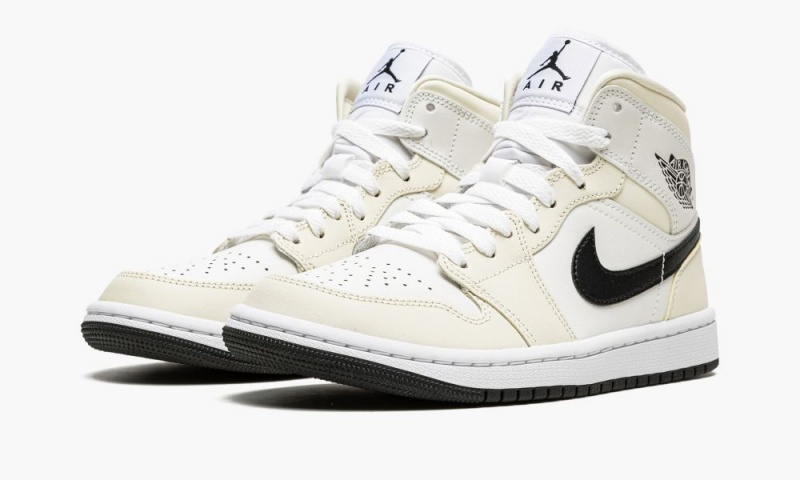 Nike Air Jordan 1 Mid 'Coconut Milk' Schoenen Dames Zwart Wit Nederland | 852094-FUP