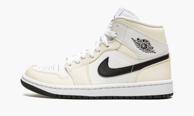 Nike Air Jordan 1 Mid \'Coconut Milk\' Schoenen Dames Zwart Wit Nederland | 852094-FUP