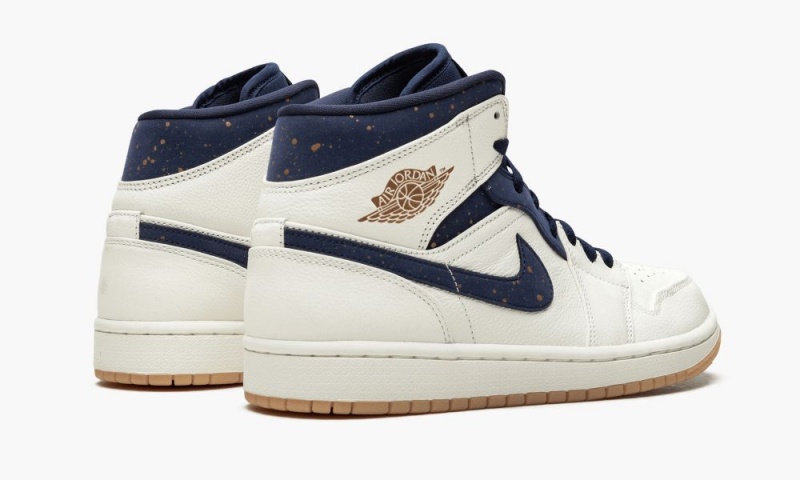 Nike Air Jordan 1 Mid Jeter Schoenen Heren Bruin Donkerblauw Nederland | 180359-XVA