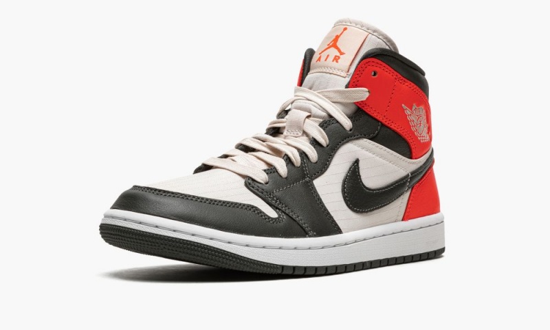 Nike Air Jordan 1 Mid SE 'Newsprint' Schoenen Dames Rood Zwart Nederland | 687215-ZWP