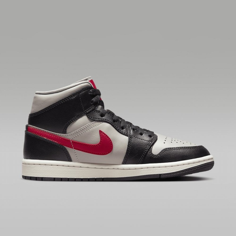 Nike Air Jordan 1 Mid Schoenen Dames Zwart Rood Nederland | 728503-KWH