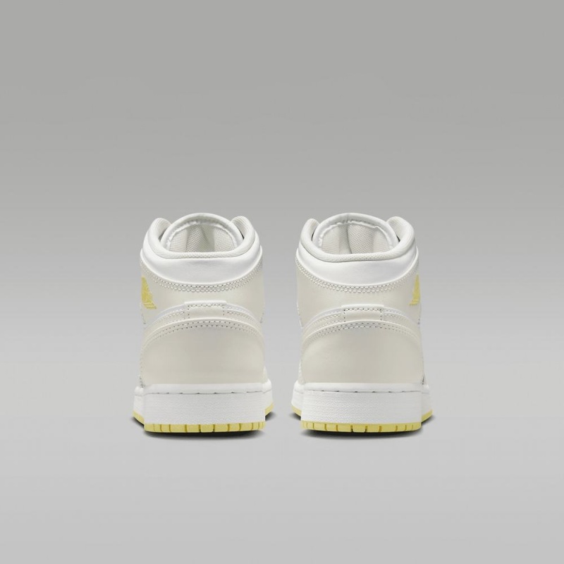Nike Air Jordan 1 Mid Schoenen Kinderen Wit Lichtoranje Nederland | 826501-TOJ