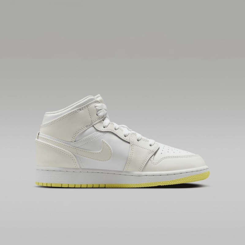 Nike Air Jordan 1 Mid Schoenen Kinderen Wit Lichtoranje Nederland | 826501-TOJ