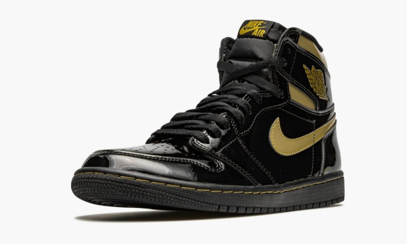 Nike Air Jordan 1 Retro High OG 'Black Metallic Gold' Schoenen Heren Zwart Metal Goud Nederland | 485036-ZNF