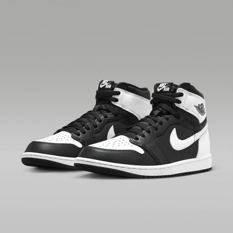 Nike Air Jordan 1 Retro High OG “Black & White” Schoenen Dames Zwart Wit Nederland | 304652-ABR