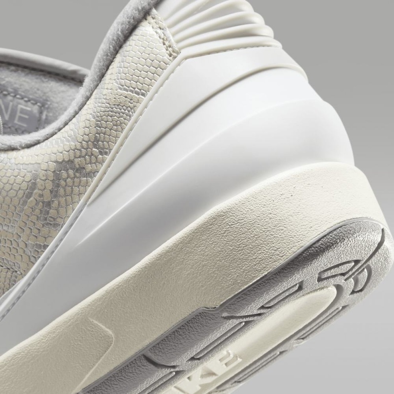 Nike Air Jordan 2 Retro Low Schoenen Heren Wit Grijs Nederland | 928057-WFA
