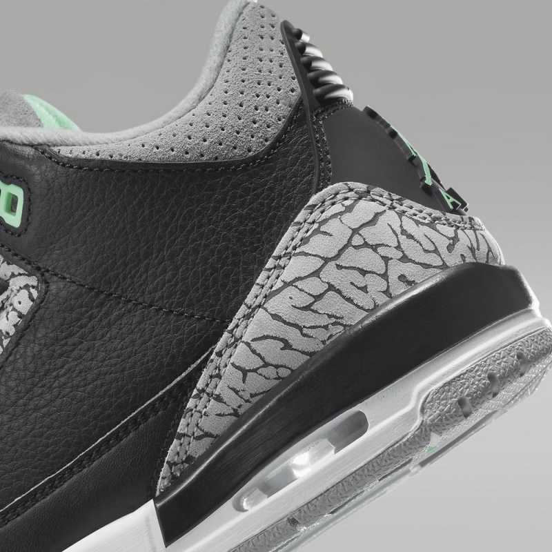 Nike Air Jordan 3 Retro 