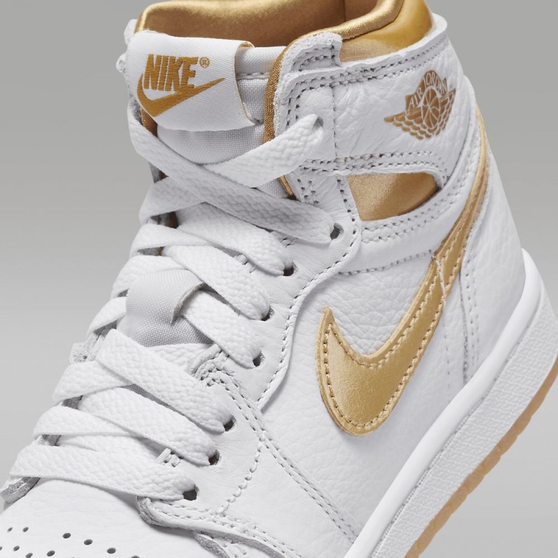 Nike Jordan 1 Retro High OG 
