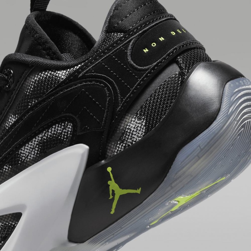 Nike Luka 2 